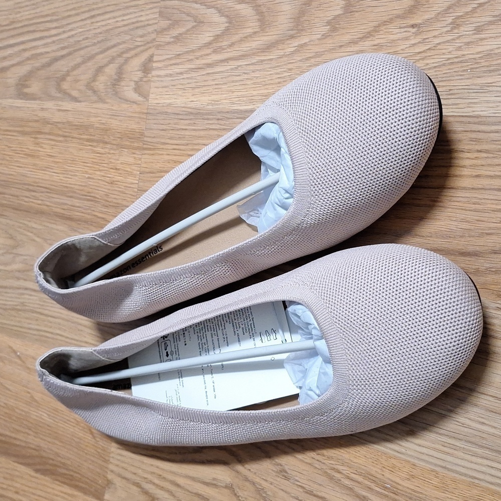 Amazon Essentials Knit Ballet Flats - Picture 2 of 9